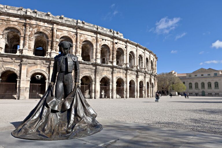 Nimes