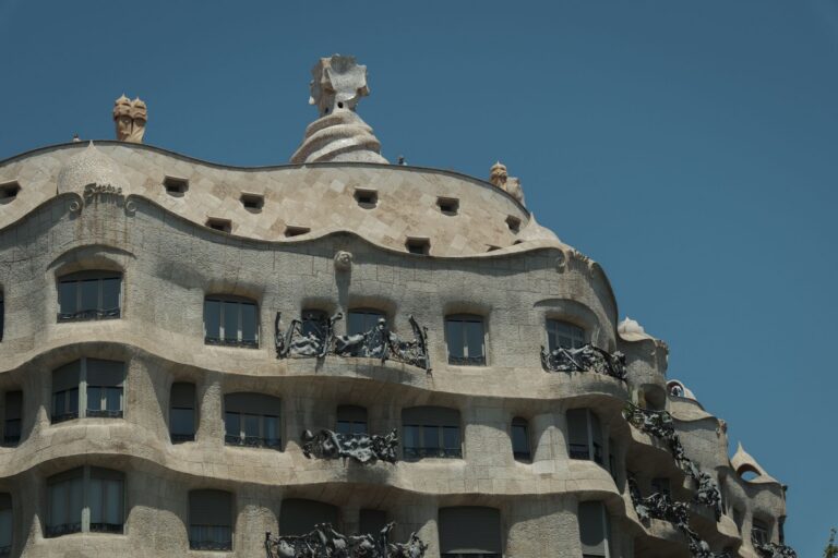 Casa Milà
