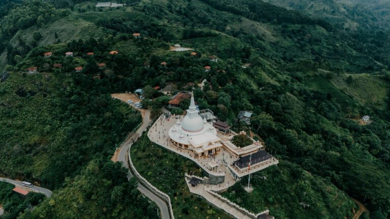 Dambulla Cave Temple