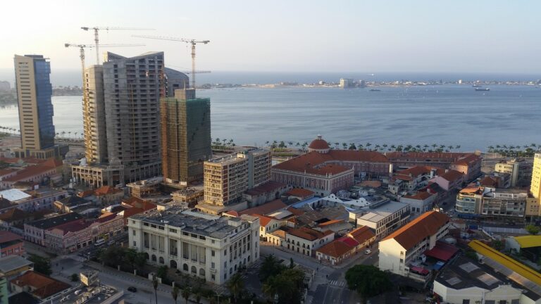 Luanda's Marginal