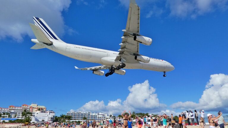 Maho Beach