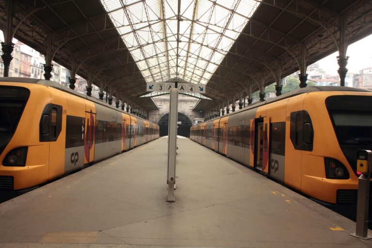 São Bento Railway Station