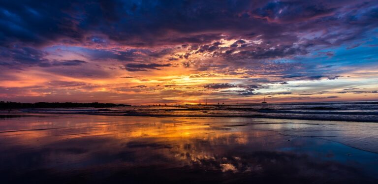 Tamarindo Beach