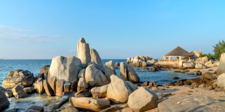 Chintheche Beach
