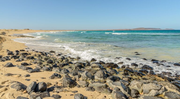 Khor Ambado Beach