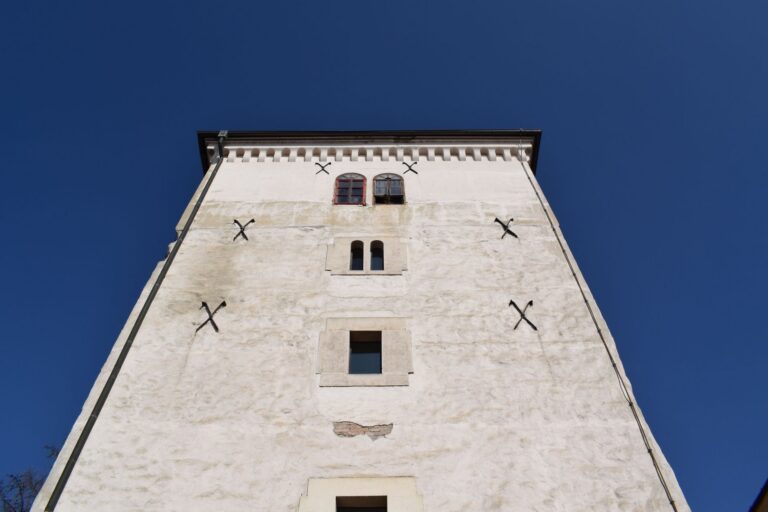 Lotrščak Tower