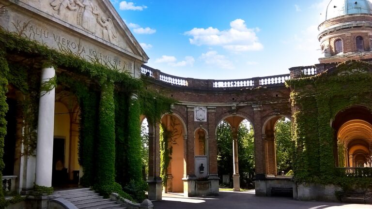 Mirogoj Cemetery