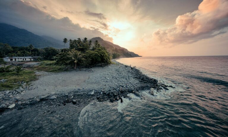 Sipopo Beach